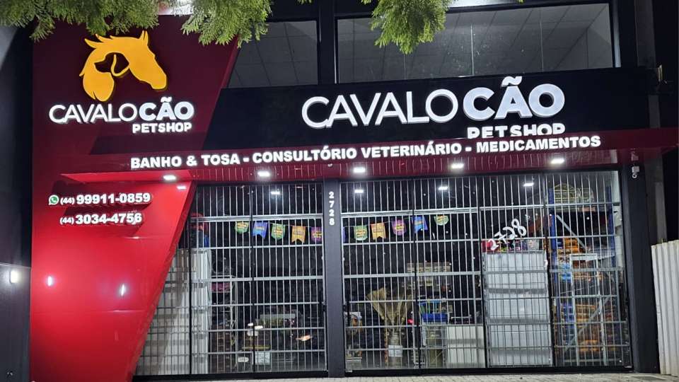 Letra Caixa Iluminada: Sua Marca em Destaque Dia e Noite